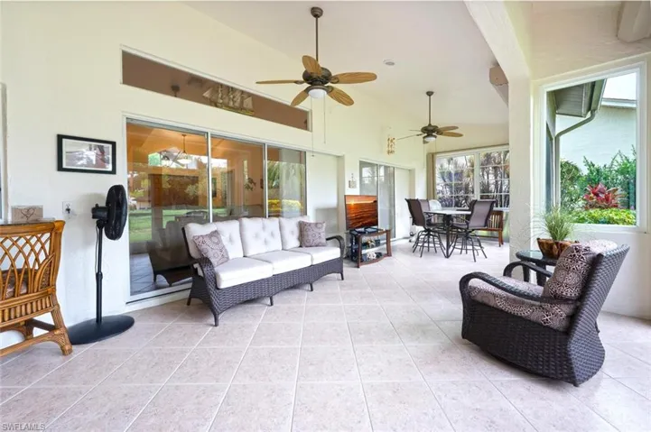 878  Charlemagne  BLVD, Naples, FL 34112