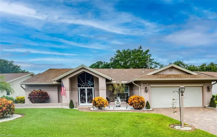 878  Charlemagne  BLVD, Naples, FL 34112