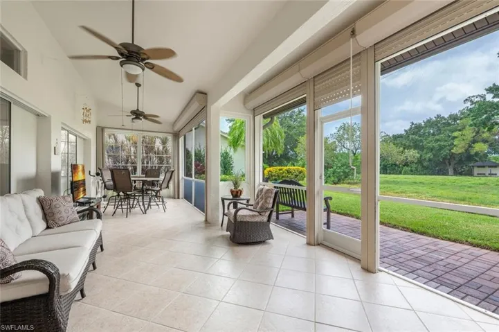 878  Charlemagne  BLVD, Naples, FL 34112