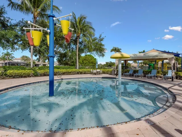 Kids pool