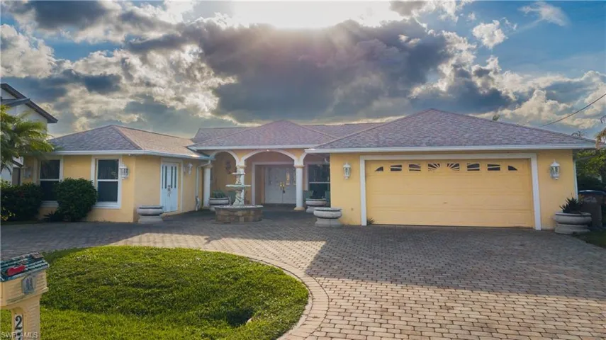 2726 SE 24th  PL, Cape Coral, FL 33904