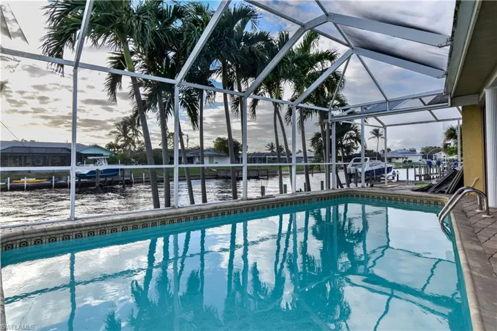2726 SE 24th  PL, Cape Coral, FL 33904