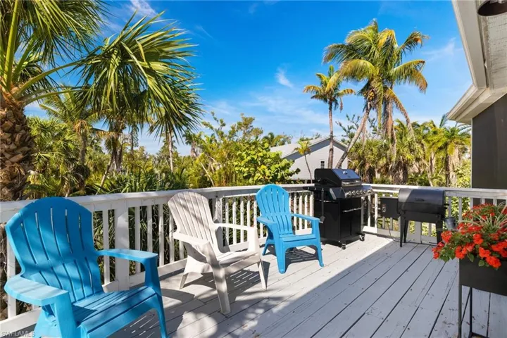 Open Deck/Grilling Area