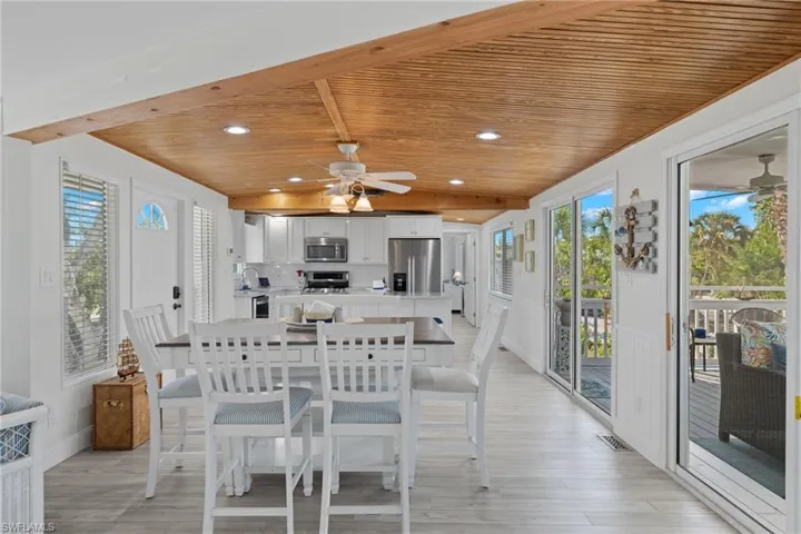 Dining/Kitchen