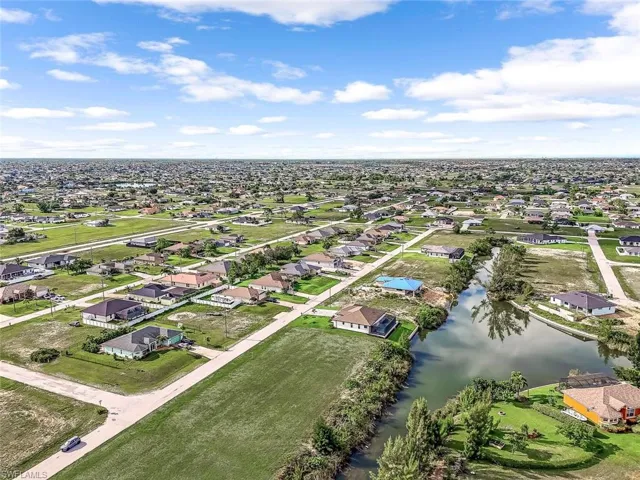 2030 Nw 17th Ave, Cape Coral Fl 33993