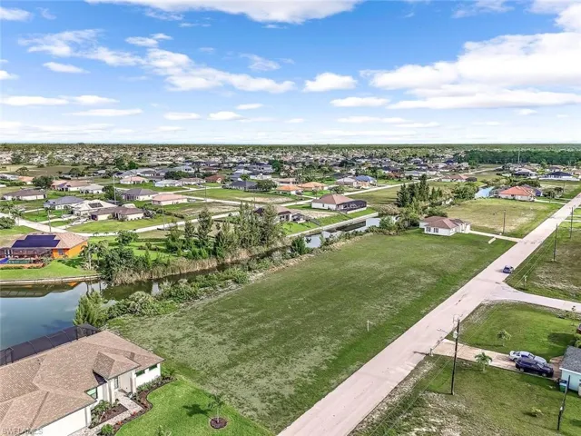 2030 Nw 17th Ave, Cape Coral Fl 33993