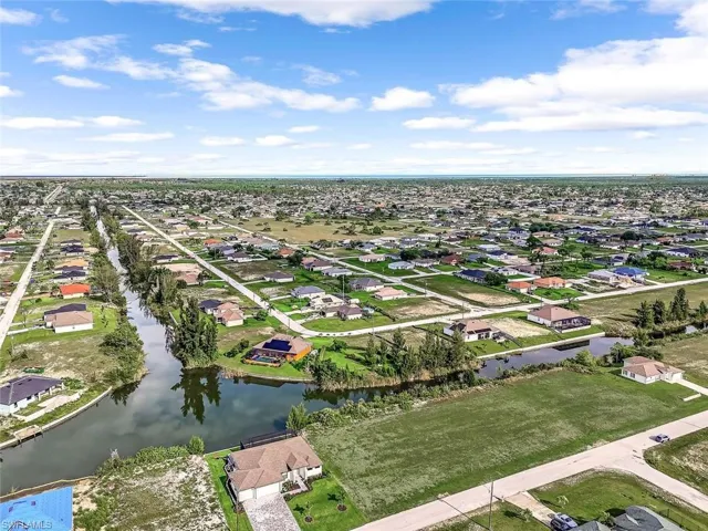 Perfectly located in Cape Coral with stunning views.