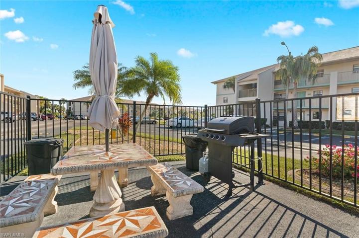 One of several community BBQ areas, this is just across from the front of building 7