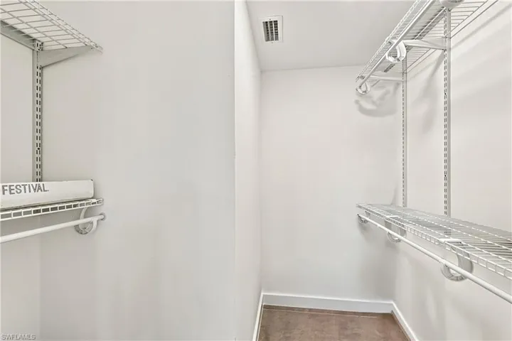 16881 Davis Rd 313, Fort Myers, Florida 33908