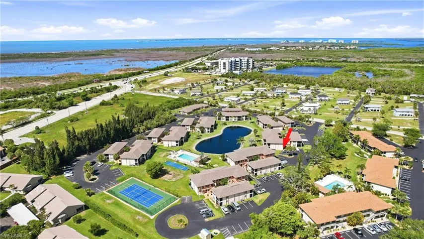 16881 Davis Rd 313, Fort Myers, Florida 33908