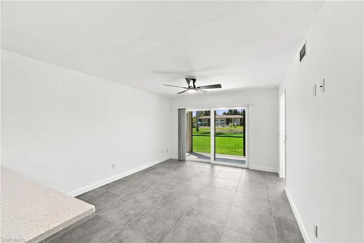 16881 Davis Rd 313, Fort Myers, Florida 33908