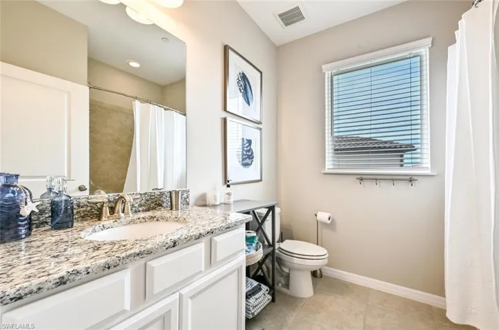 9386 Pocida Ct 204, Naples, Florida 34119