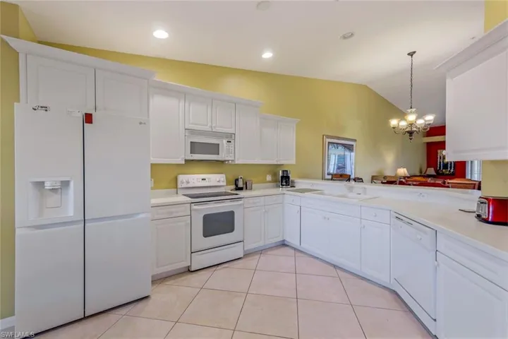 2790  Cypress Trace  CIR, Naples, FL 34119