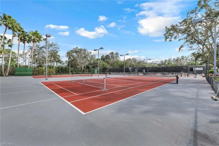 2790  Cypress Trace  CIR, Naples, FL 34119