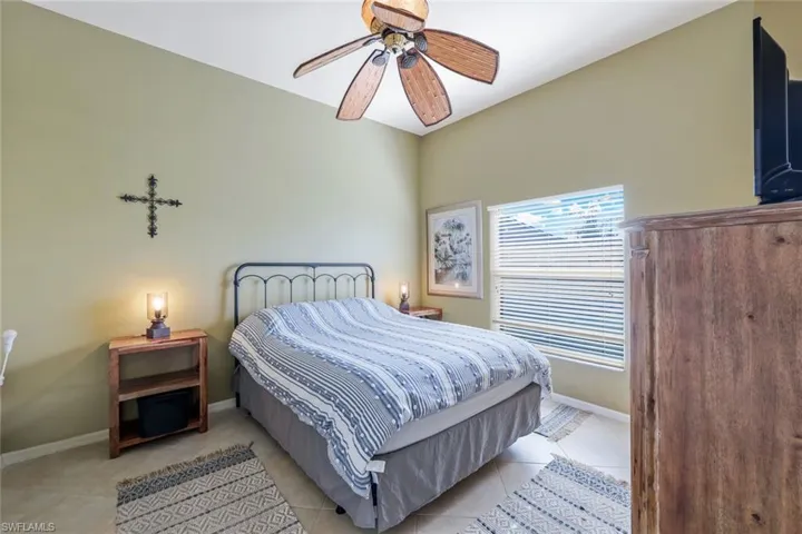 2790  Cypress Trace  CIR, Naples, FL 34119
