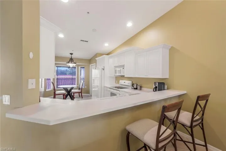 2790  Cypress Trace  CIR, Naples, FL 34119