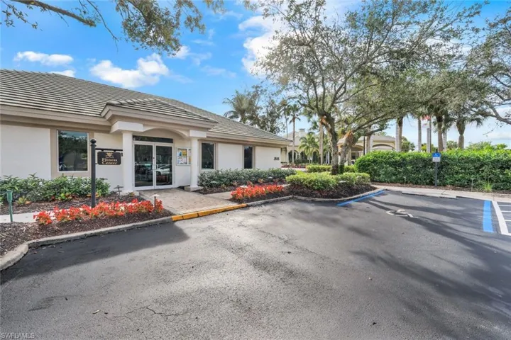 2790  Cypress Trace  CIR, Naples, FL 34119