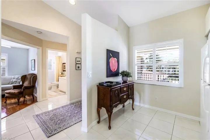 6660 Huntington Lakes Cir # 204, Naples Fl 34119