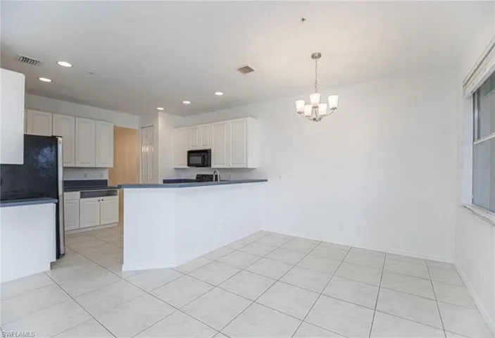 1430 Mariposa Cir # 102, Naples Fl 34105