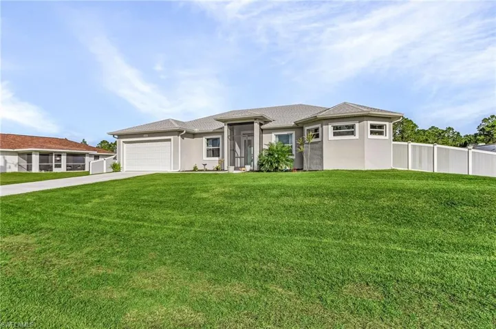 1020 Rush Ave, Lehigh Acres, Florida 33972