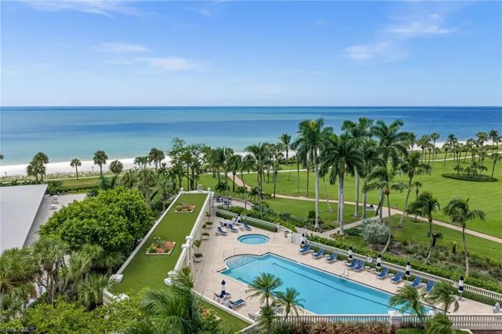 4021 Gulf Shore Blvd N 1204, Naples, Florida 34103