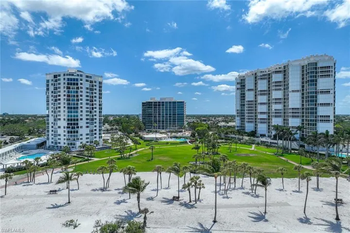 4031  Gulf Shore N BLVD, Naples, FL 34103