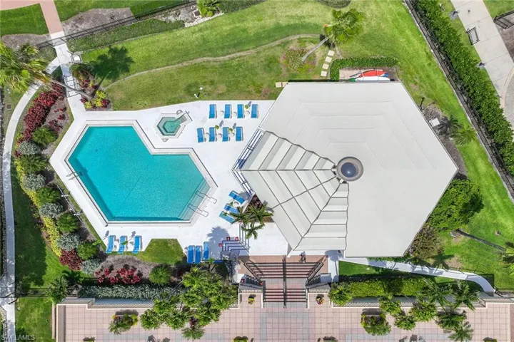 4031  Gulf Shore N BLVD, Naples, FL 34103