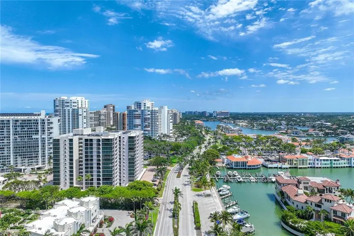 4031  Gulf Shore N BLVD, Naples, FL 34103