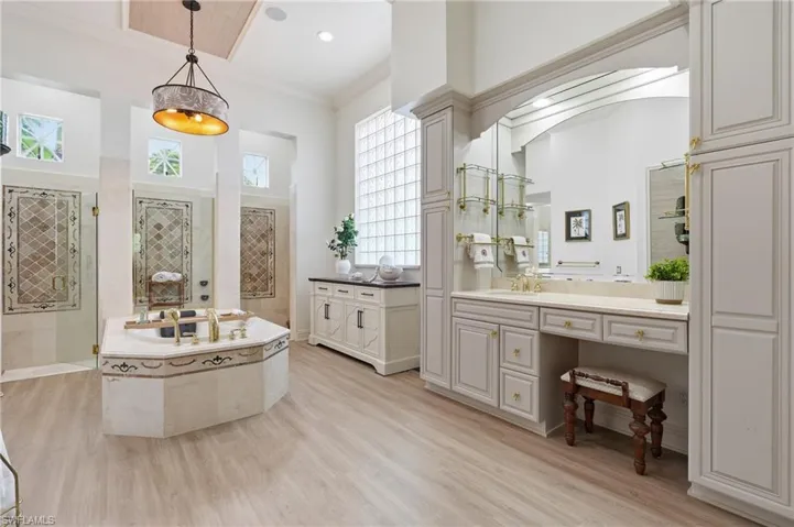 28646 Via D Arezzo Dr, Bonita Springs, Florida 34135