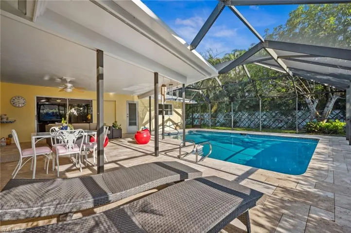 1256  Morningside  DR, Fort Myers, FL 33901