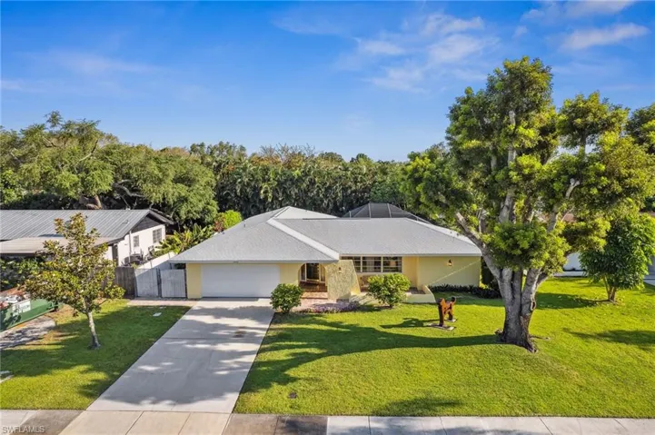 1256  Morningside  DR, Fort Myers, FL 33901