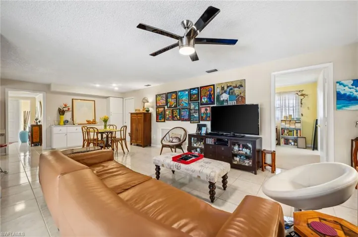 1256  Morningside  DR, Fort Myers, FL 33901