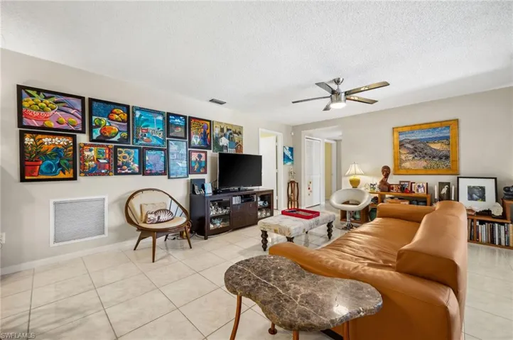 1256  Morningside  DR, Fort Myers, FL 33901