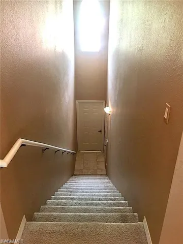 Entry - 2 Guest Bedrooms