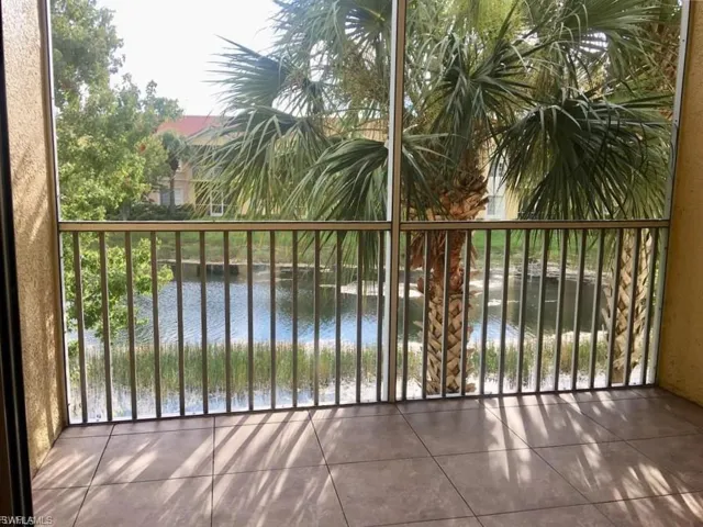 Beautiful Lake View!