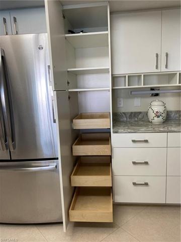 Storage to the right of the refrigerator