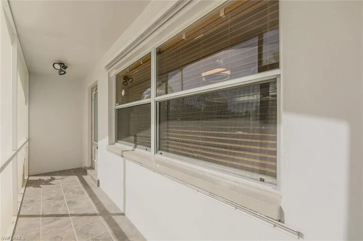 698  Muscogee  DR, North Fort Myers, FL 33903