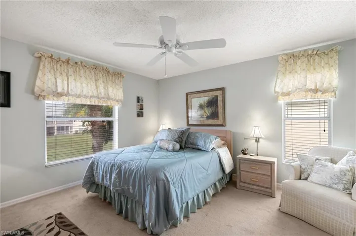685 Squire Cir 204, Naples, Florida 34104
