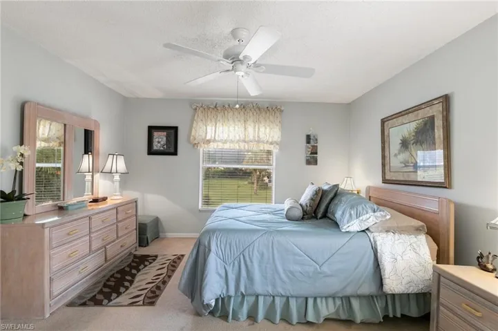 685 Squire Cir 204, Naples, Florida 34104