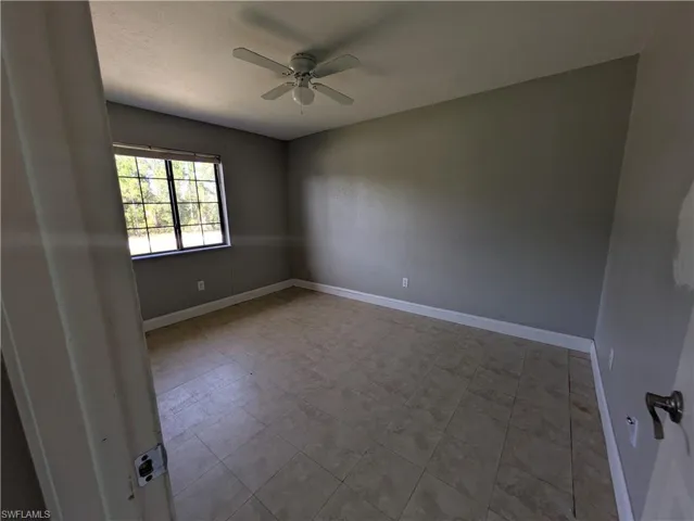 925 Foxdale Ave, Lehigh Acres, Florida 33974