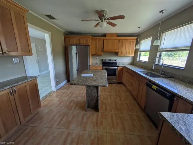 925 Foxdale Ave, Lehigh Acres, Florida 33974