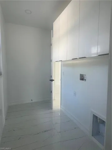 52  Xelda S AVE, Lehigh Acres, FL 33976