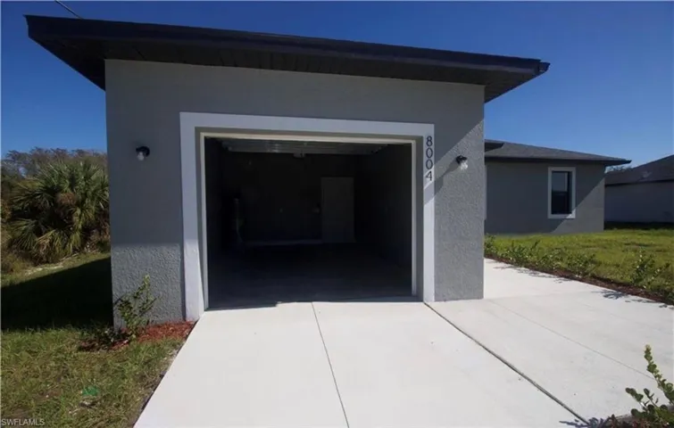 8004 Spice Ct, Labelle, Florida 33935