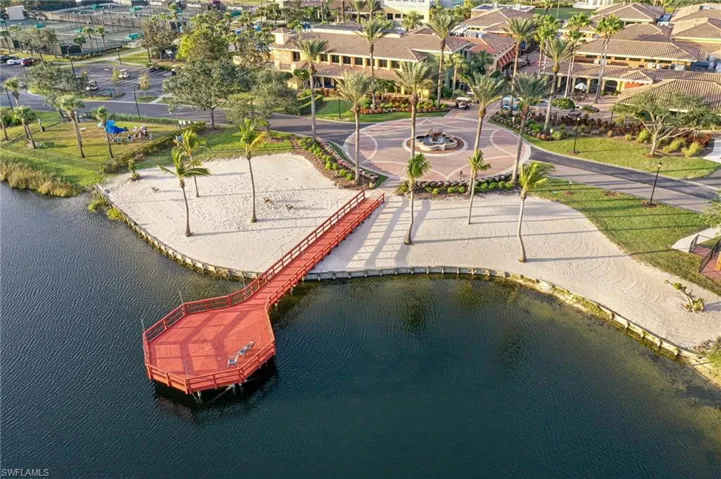 Fishing Pier and beach