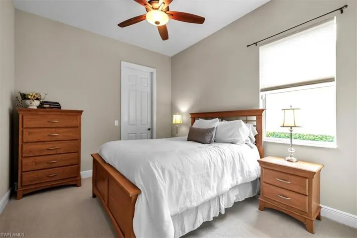 Guest bedroom with walk in closet