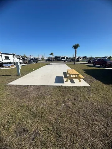 Perimeter Collection Palm Breeze RV Resort