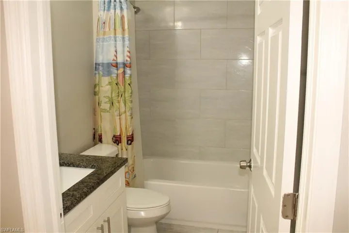 1110 Sw 47th Ter 205, Cape Coral, Florida 33914