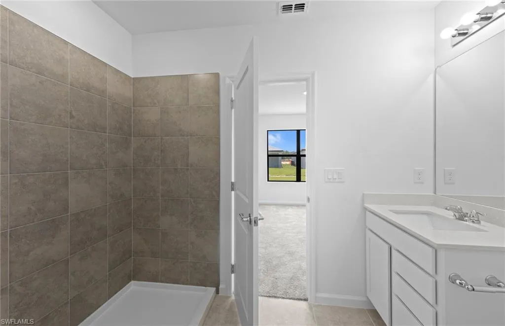 1202 Caloosa Cove DR, Labelle, FL 33935,225023903
