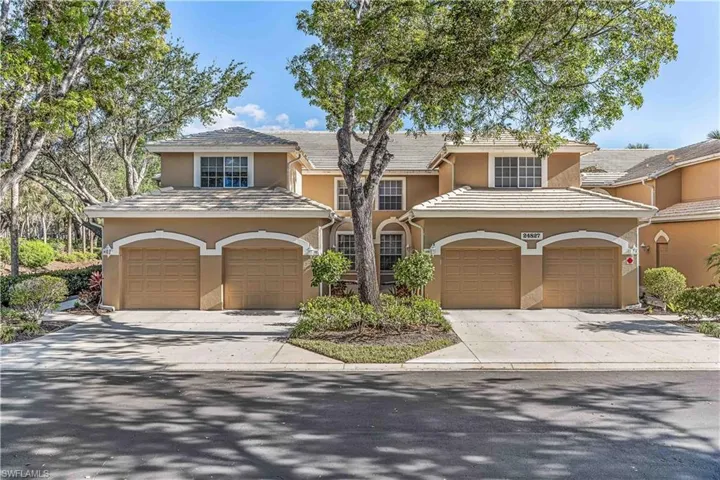 24827 Lakemont Cove Ln 101, Bonita Springs, Florida 34134