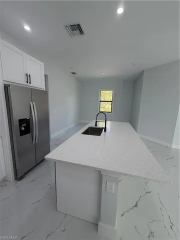 2863 52nd Ave Ne, Naples, Florida 34120